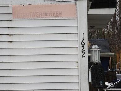 1622 11th St, Waukegan, IL 60085 - photo 3