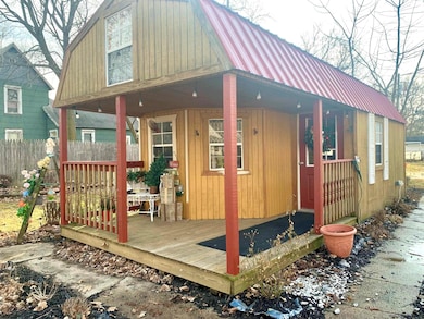 801 S Macedonia Ave, Muncie, IN 47302 - photo 4