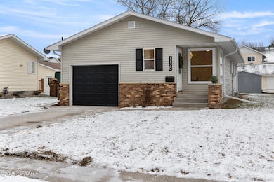 1120 4th Ave NW, East Grand Forks, MN 56721 - photo 2