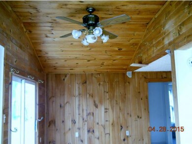 3 4th St, Newport, NH 03773 - photo 5