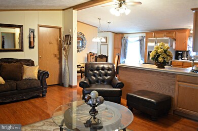 111 Goldenrod Ct, Lancaster, PA 17603 - photo 4