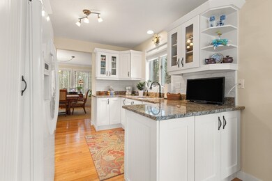 72 Cannon Forge Dr, Foxboro, MA 02035 - photo 5