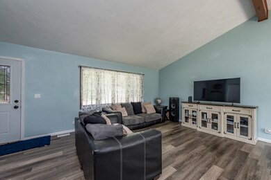 12455 W Crescent Ave, Waukegan, IL 60085 - photo 3