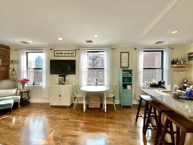 454 Hanover St unit 1, Boston, MA 02113 - photo 6