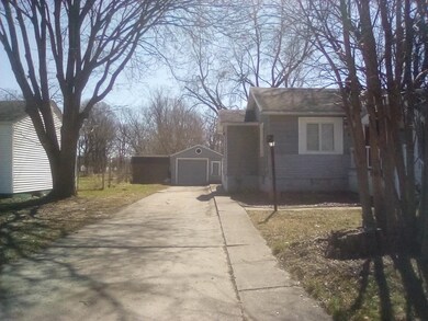 3602 Dakota Ave, Flint, MI 48506 - photo 2