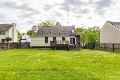 10430 Gibsons Landing Dr, Henrico, VA 23233 - photo 5