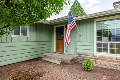 1922 SW Snively Ave, Chehalis, WA 98532 - photo 3