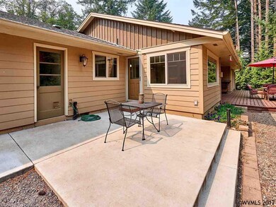 17488 Powers Creek Loop Rd NE, Silverton, OR 97381 - photo 6