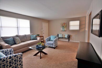 2055 Hugh Edwards Dr, Jacksonville, FL 32210 - photo 2