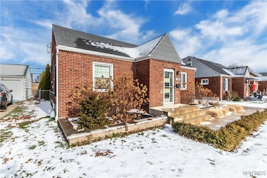 230 Glencove Rd, Buffalo, NY 14223 - photo 4