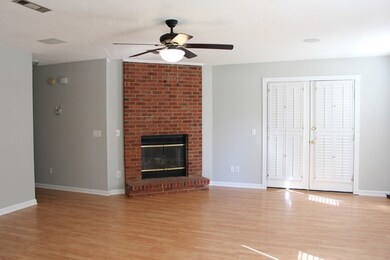 209 Denise St, Dothan, AL 36305 - photo 3
