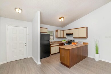 374 Cocoa Ct, Kissimmee, FL 34758 - photo 3