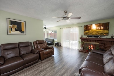 3886 New Haven Dr, Riverside, CA 92505 - photo 6