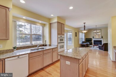 46773 Backwater Dr, Sterling, VA 20164 - photo 7