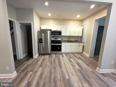 405 N Loudon Ave, Baltimore, MD 21229 - photo 5