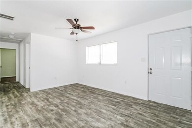 125 Pine Island Dr, Winter Haven, FL 33881 - photo 3