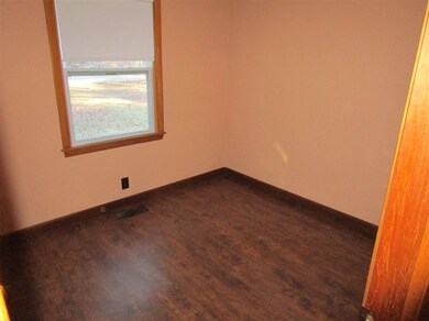 644 Warwick Rd, Winchester, NH 03470 - photo 5