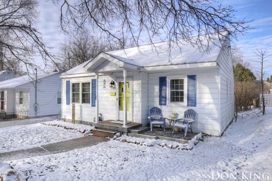1357 Lewison Ave NE, Grand Rapids, MI 49505 - photo 2