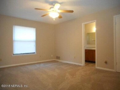 7905 Painted Oak Dr, Jacksonville, FL 32210 - photo 7