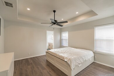 7827 Black Oak Pass, San Antonio, TX 78223 - photo 6