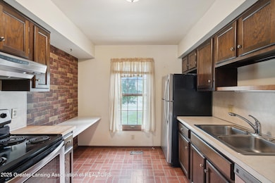 14-1842-Burcham-Dr-East-Lansing-MI-48823