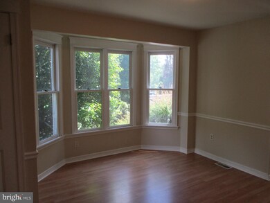 659 Knightsbridge Dr, Hagerstown, MD 21740 - photo 5