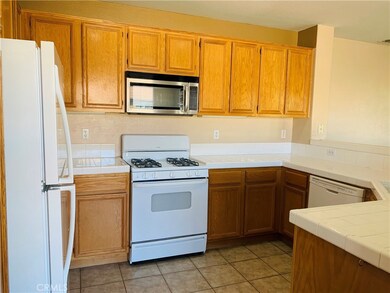 41283 Ashton Cir unit C, Temecula, CA 92592 - photo 5