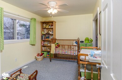 8100 Nadine St Anchorage AK-large-008-Be