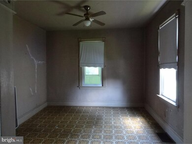 210 Madison Ave, Laurel Springs, NJ 08021 - photo 5