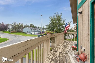 Exterior - Front Deck 20160812-DW-9919-S