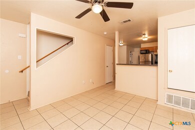 4303 Alan Kent Dr unit B, Killeen, TX 76549 - photo 4