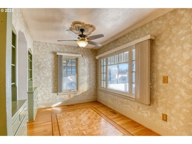 261 SW 2nd St, Pilot Rock, OR 97868 - photo 6