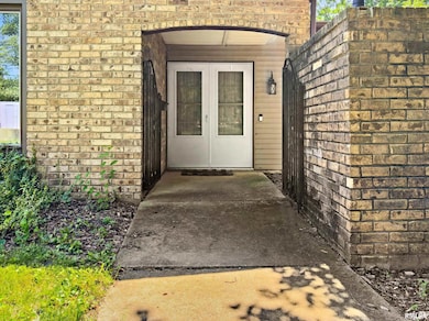 706 Yorkshire Ct, Washington, IL 61571 - photo 3