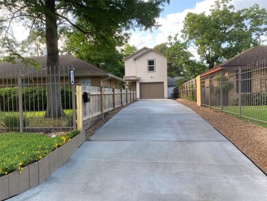 415 Avenue of Oaks St unit A, Houston, TX 77009 - photo 2