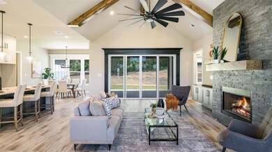 1015 Glenoaks Dr, Weatherford, TX 76088 - photo 5