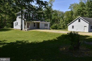 5576 Treher Rd, Fayetteville, PA 17222 - photo 2