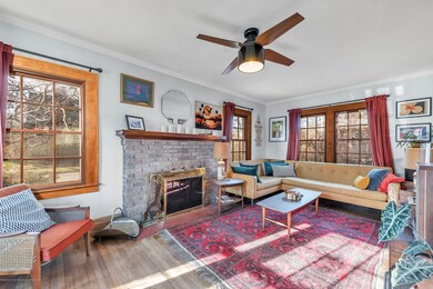 920 Sparrow Ave, Lansing, MI 48910 - photo 6