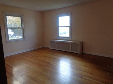 22 Wedgewood Ave, Schenectady, NY 12303 - photo 6