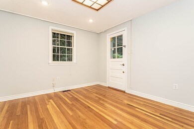 120 Hutchinson Rd, Arlington, MA 02474 - photo 5