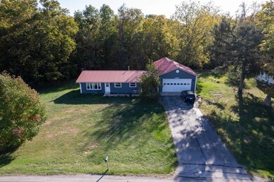 2313 E Markle Rd, Huntington, IN 46750 - photo 2