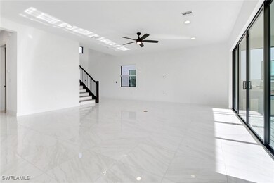 Unfurnished room with ceiling fan