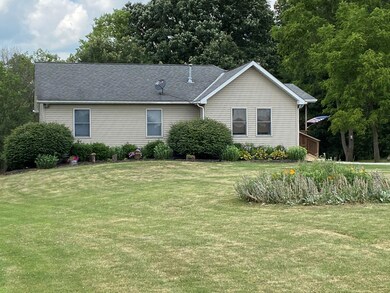 6480 Hitler Road 2, Circleville, OH 43113 - photo 2