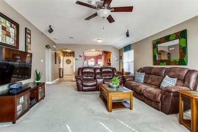 2000 Del Mar Ct, Denton, TX 76210 - photo 5