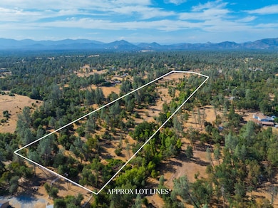 NSA Nevada Ln, Redding, CA 96003 - photo 2