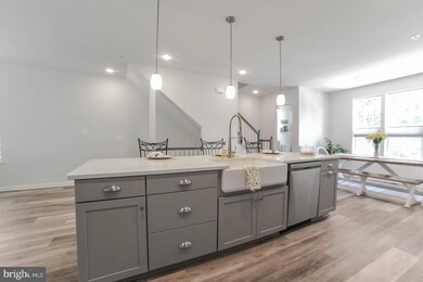 23425 Thuja Ln, California, MD 20619 - photo 2