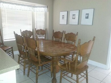 Kitchen Dining Area