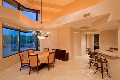 Dining and Wet Bar 1