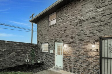 2-web-or-mls-1319-woodbrook-ln