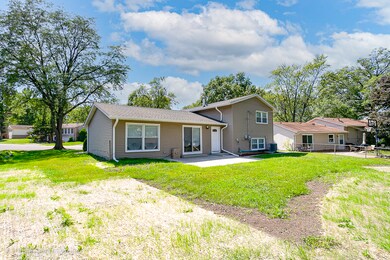 17703 Grandview Dr, Hazel Crest, IL 60429 - photo 5