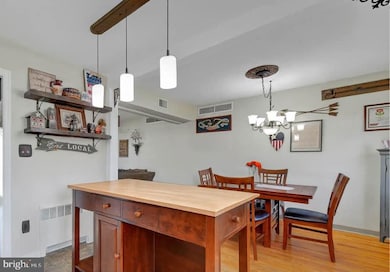 110 Montieth Ave, Reading, PA 19609 - photo 6